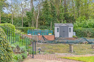 Photo 9- click for photo gallery